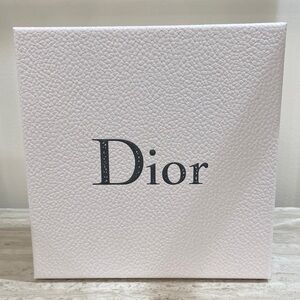 Dior Elegant White Textured Gift Box grey Dior Logo